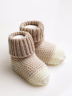 Носочки вязаные для малыша (беж)